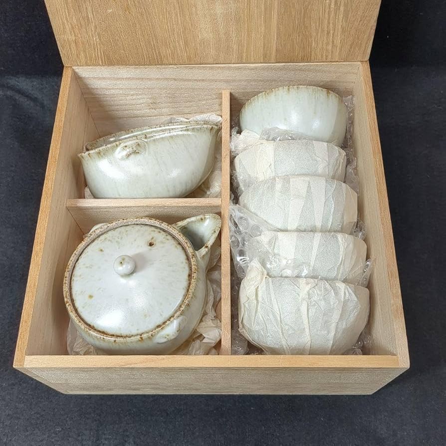 平清水焼　青龍窯　残雪　宝瓶　湯呑み５客　湯冷まし　共箱　玉露煎茶器 Amazon.co.jp: 山形 平清水焼 青龍窯 残雪 手造り 宝瓶1個